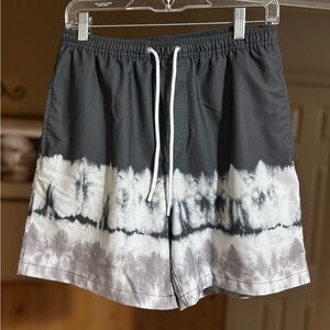 Huk Mens Swim Shorts Sz M Gray Tie Dye Outdoor Beach Pool Fishing Stretch Waist